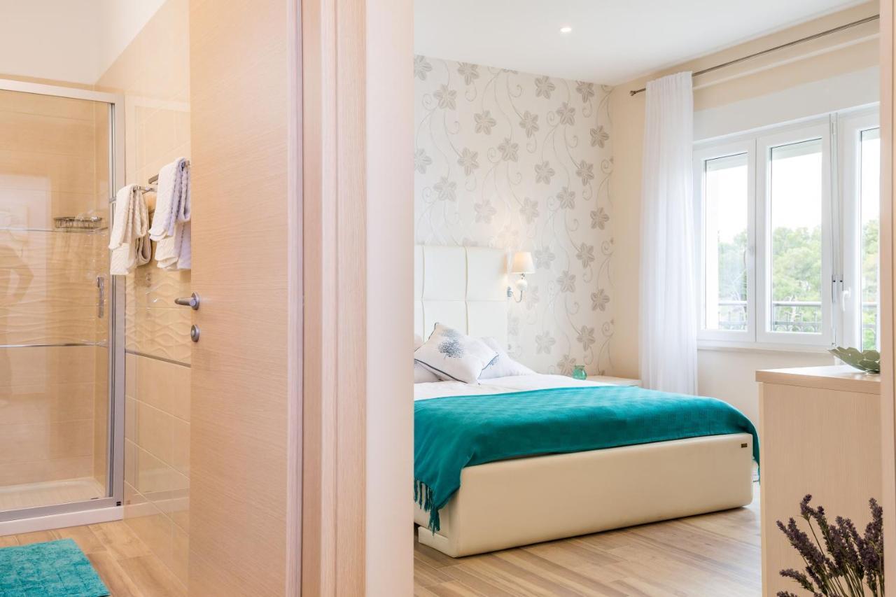 Apartments & Rooms Milcetic D Малинска Екстериор снимка