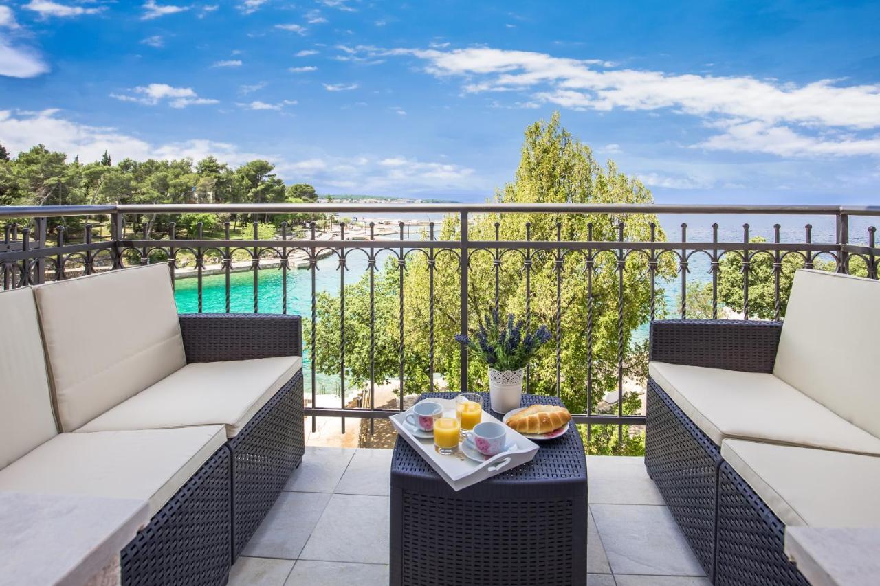 Apartments & Rooms Milcetic D Малинска Екстериор снимка