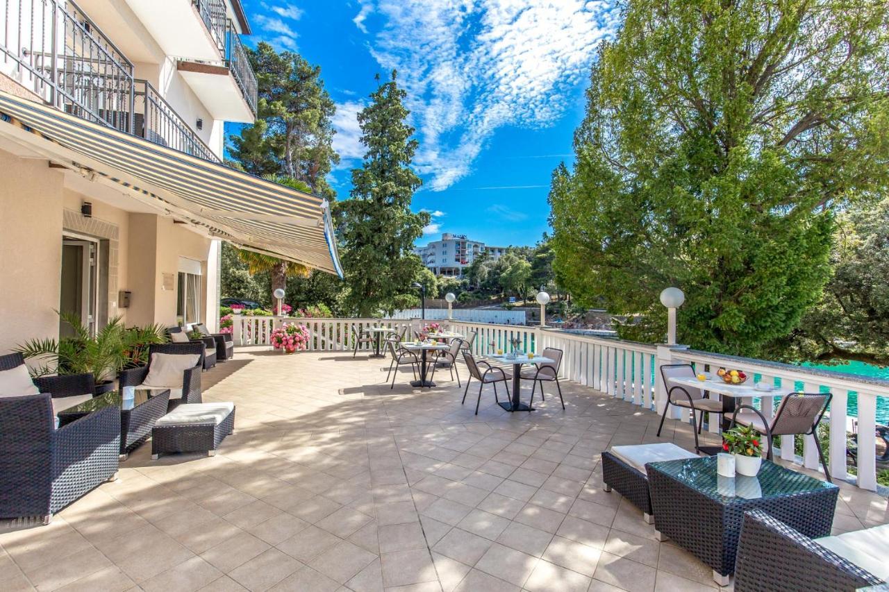 Apartments & Rooms Milcetic D Малинска Екстериор снимка